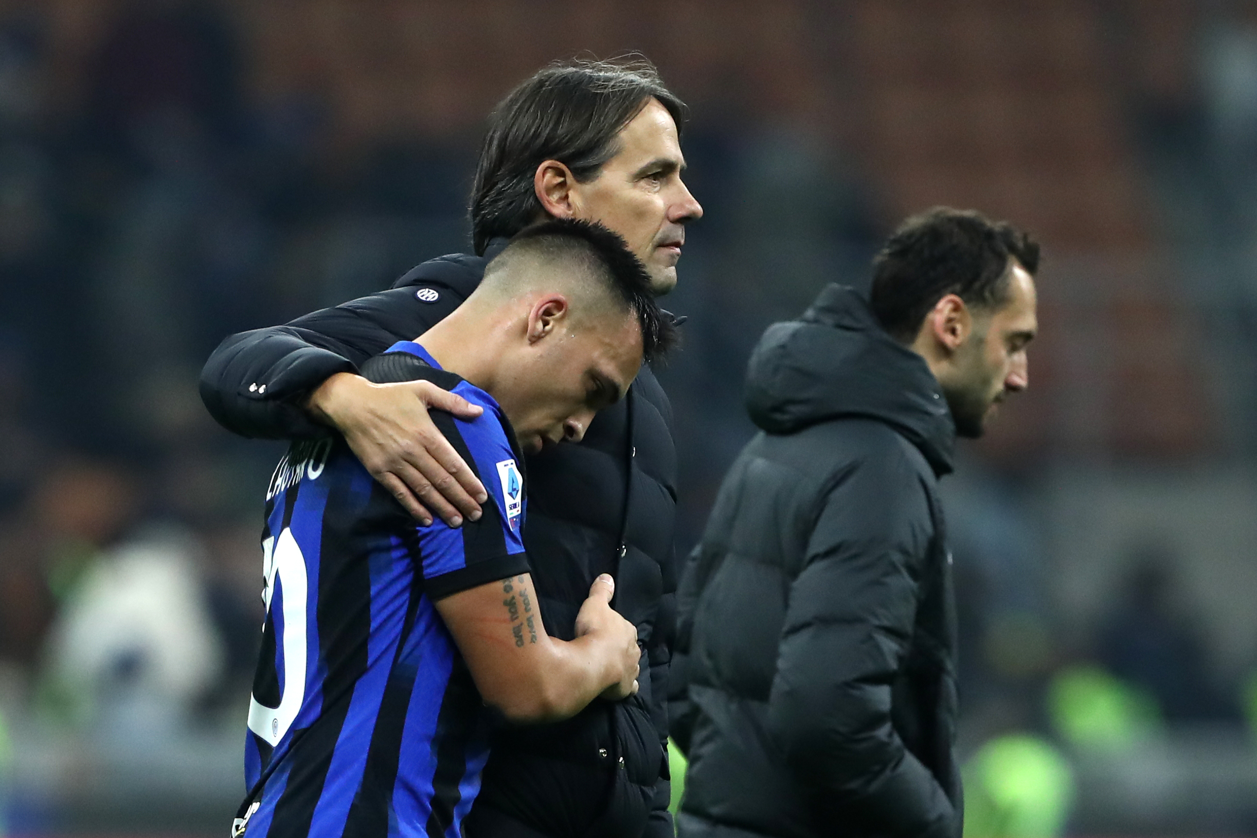 Simone Inzaghi, Lautaro Martinez e Hakan Calhanoglu, Inter-Frosinone