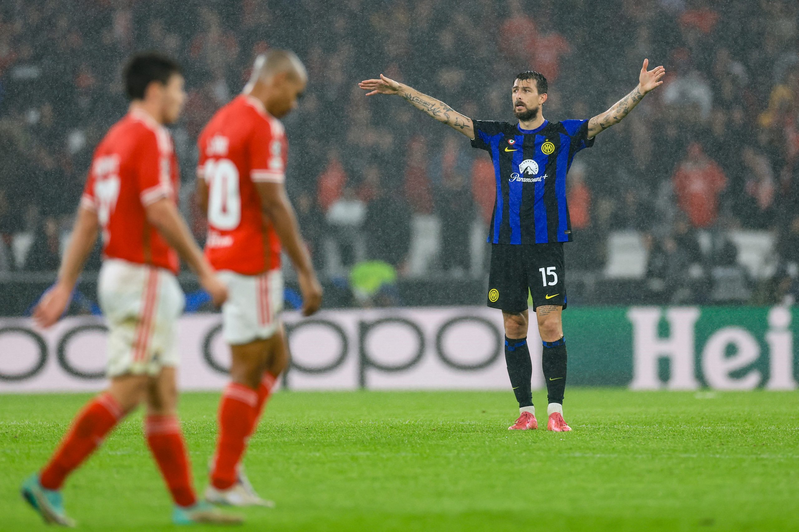 Francesco Acerbi in Benfica Inter