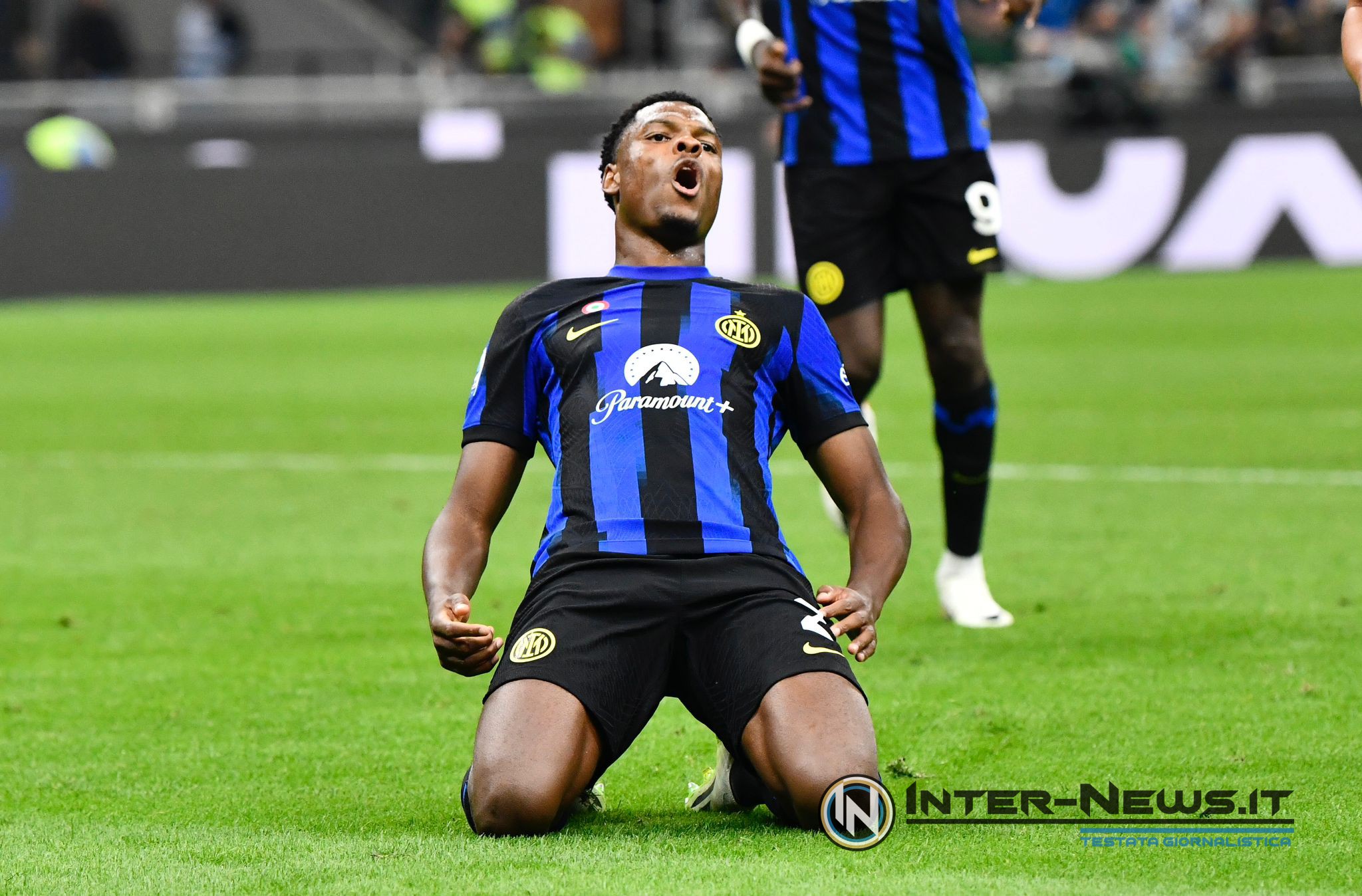Denzel Dumfries esultanza Inter-Sassuolo (Copyright Inter-News.it)