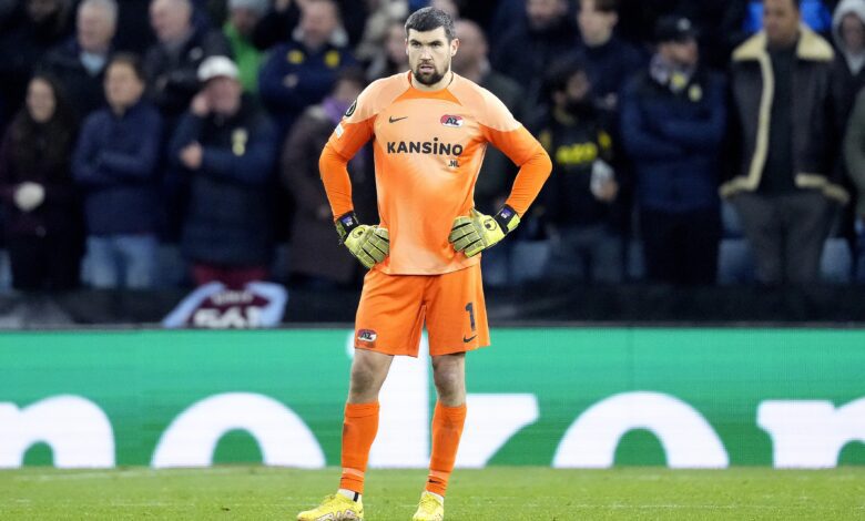 Mathew Ryan