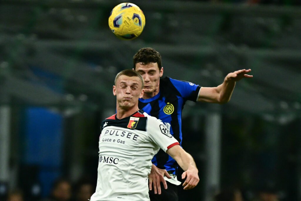 Albert Gudmundsson e Benjamin Pavard, Inter-Genoa