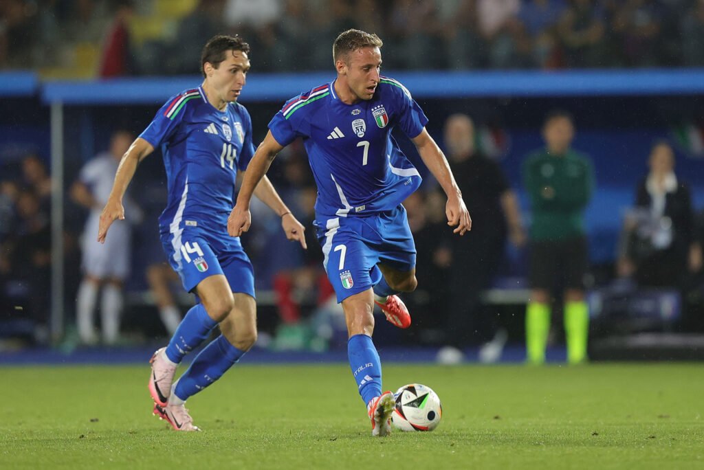 Federico Chiesa e Davide Frattesi in maglia Italia