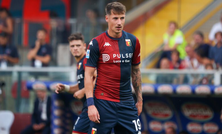 Andrea Pinamonti Genoa