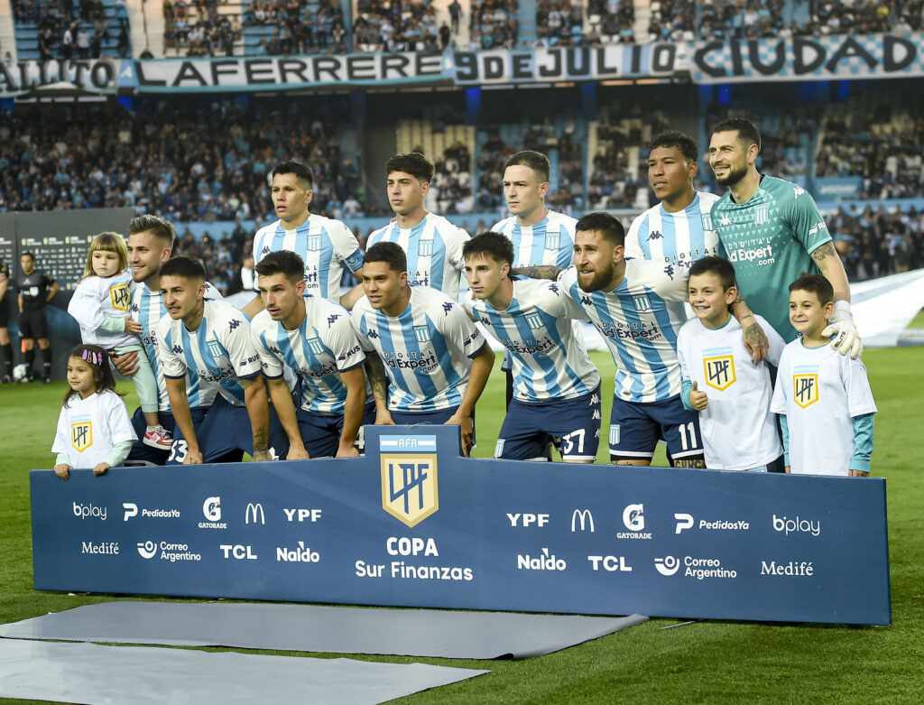 Racing Club.