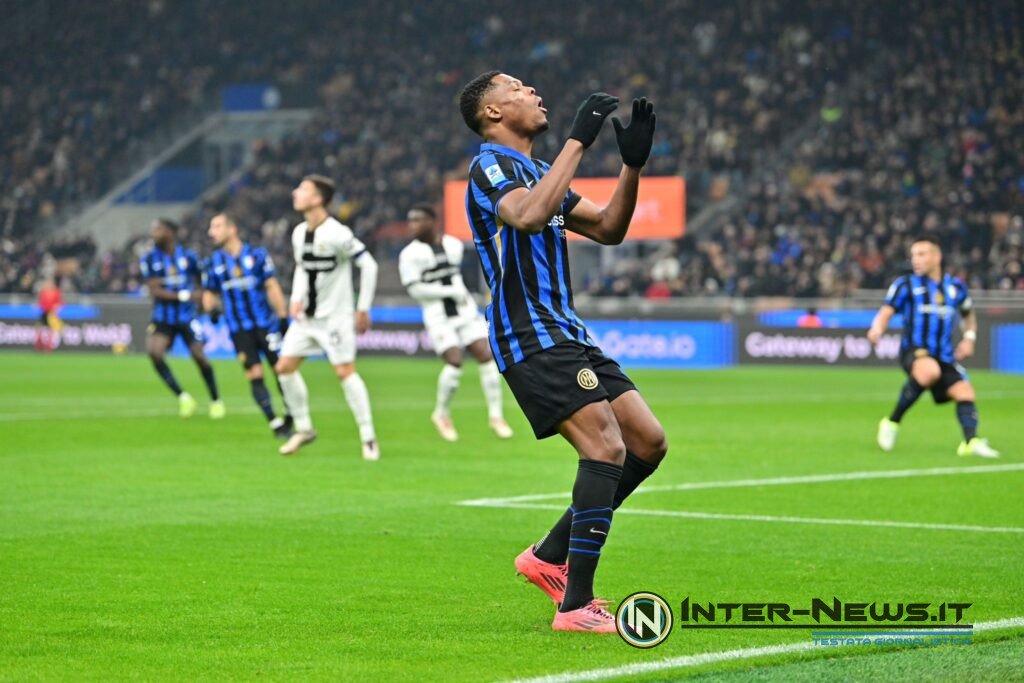 Denzel Dumfries a San Siro