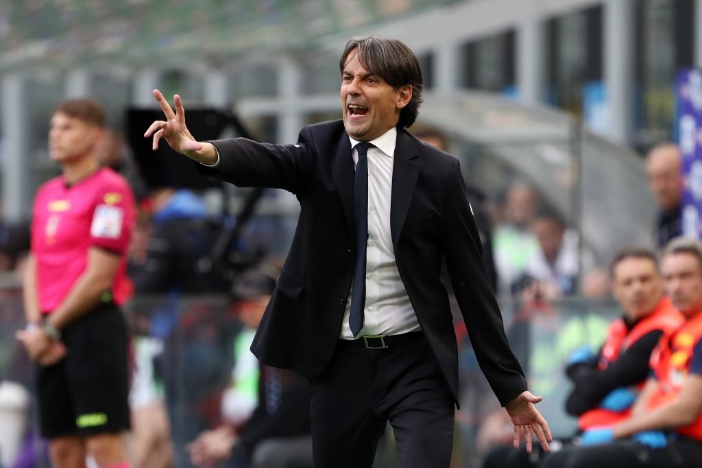 Simone Inzaghi in Inter-Fiorentina di Serie A (Photo by Marco Luzzani/Getty Images via OneFootball)
