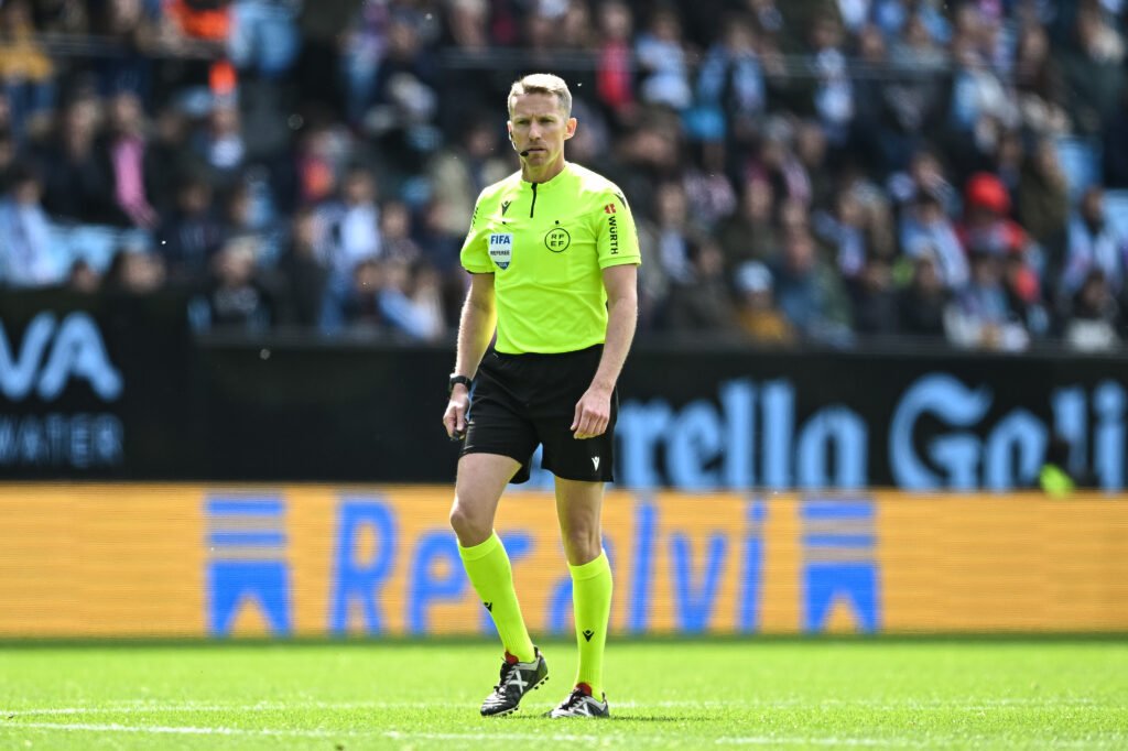Alejandro José Hernández Hernández, arbitro Sparta Praga-Inter. Champions League