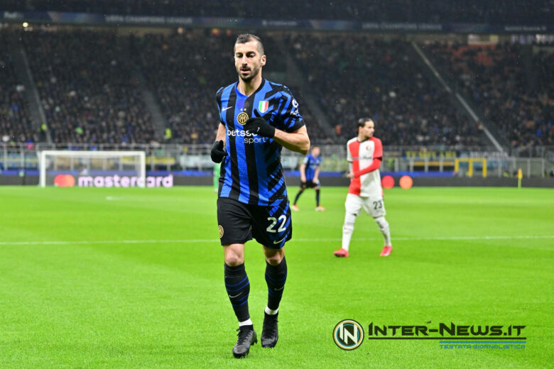 Henrikh Mkhitaryan in azione durante Inter-Feyenoord di Champions League (Photo by Tommaso Fimiano/Inter-News.it ©)