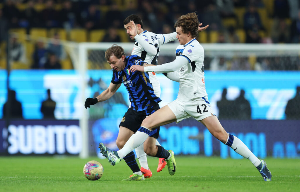 Nicolò Barella e Giorgio Scalvini in Inter-Atalanta di Supercoppa Italiana